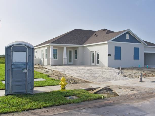 Best Porta potty rental near me  in Umatilla, FL